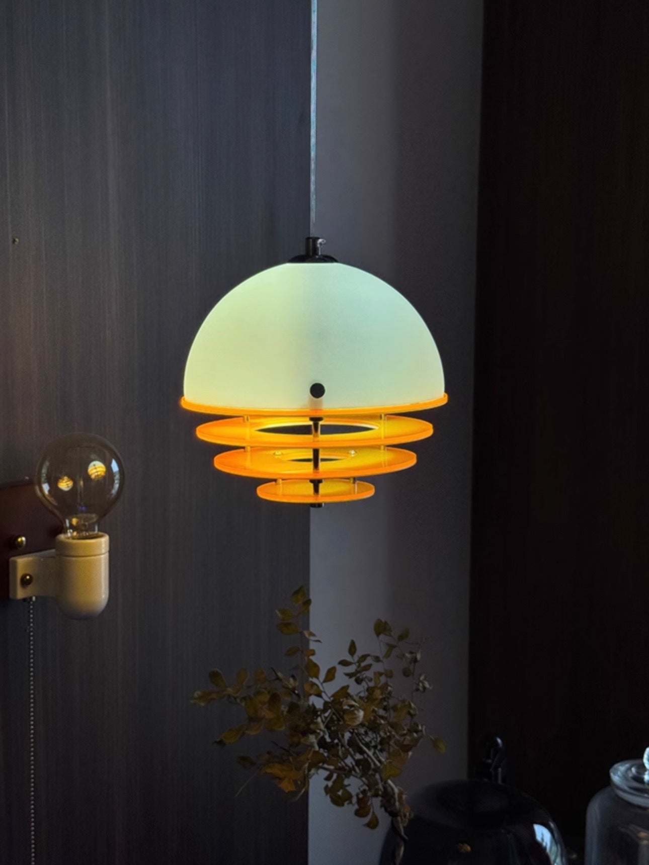 Solume™ – A Signature Sunset Lamp for Every Room