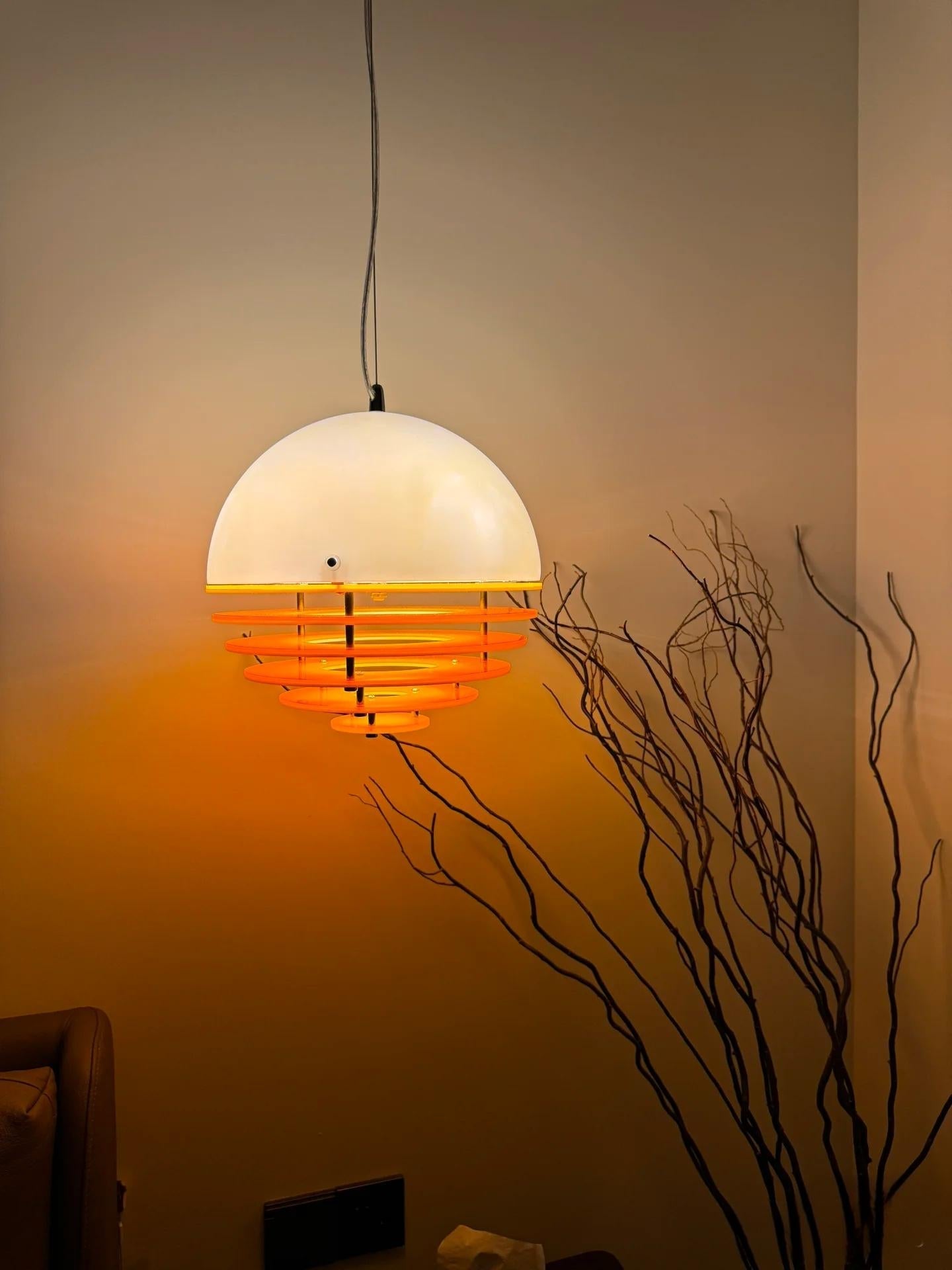Solume™ – A Signature Sunset Lamp for Every Room