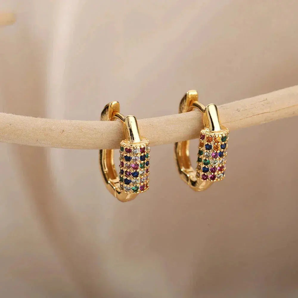 Minimalist Earrings with Multicolored Cubic Zirconia in Gold